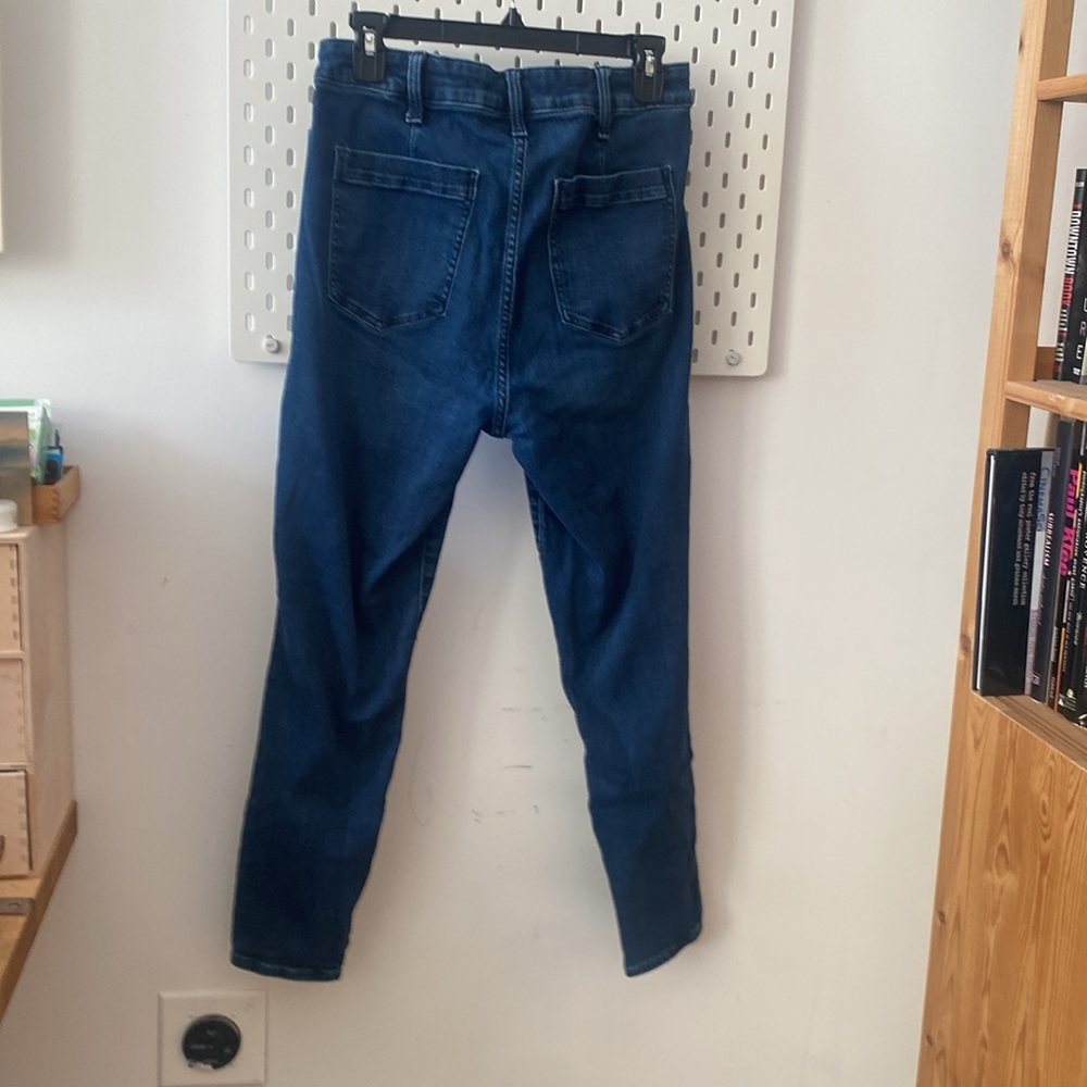 GAP HIGH RISE UNIVERSAL LEGGING - Picture 2 of 2